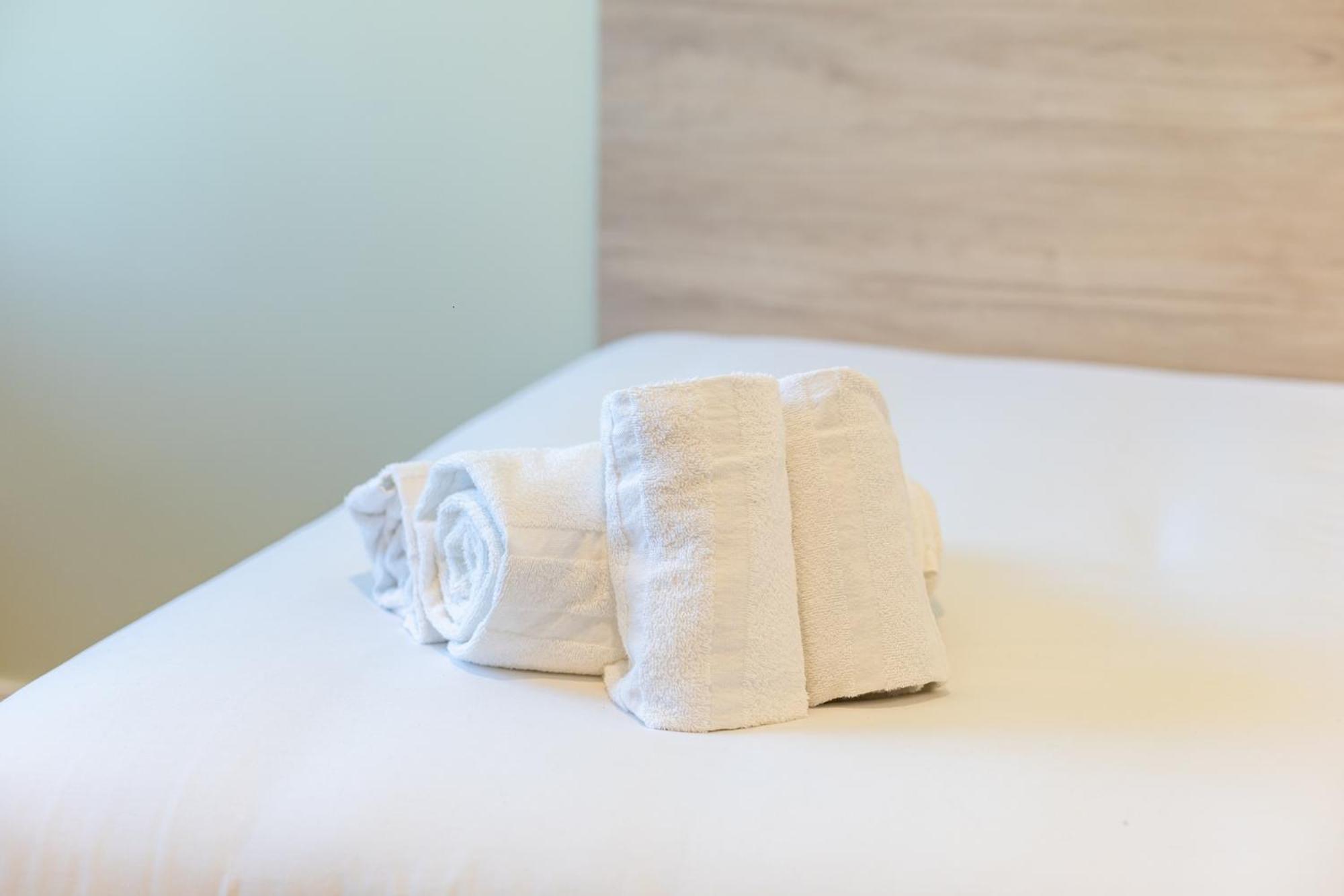 Hotel Nido Malvarrosa バレンシア 部屋 写真